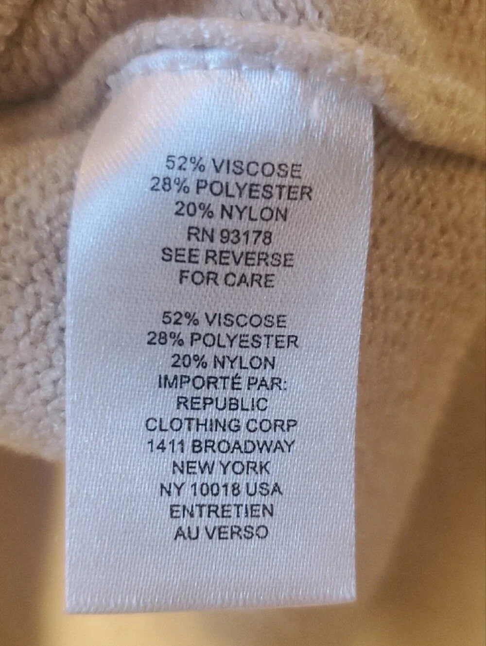 Tahari Cream Crewneck Sweater